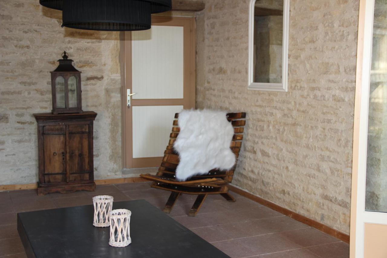 La Dominotte Bed & Breakfast Demigny Exterior photo