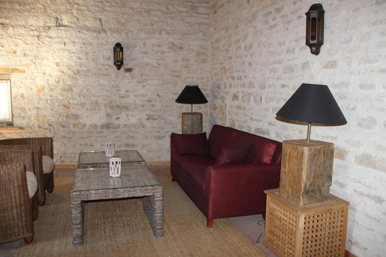 La Dominotte Bed & Breakfast Demigny Exterior photo