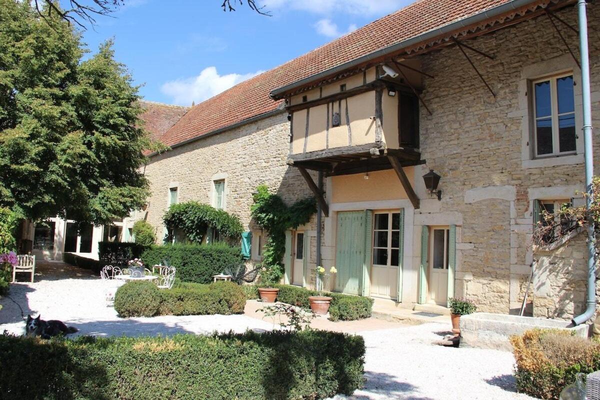 La Dominotte Bed & Breakfast Demigny Room photo