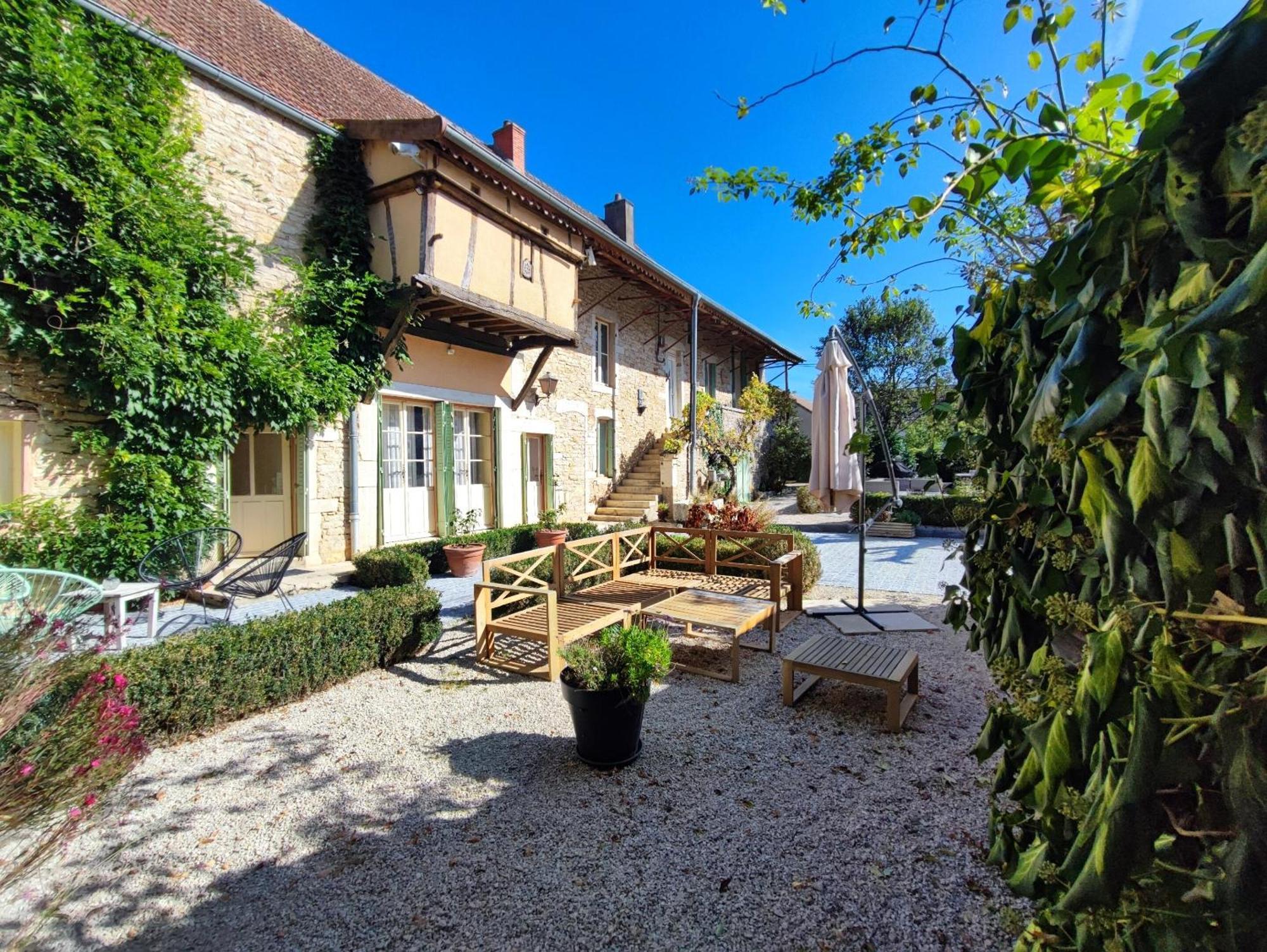 La Dominotte Bed & Breakfast Demigny Exterior photo