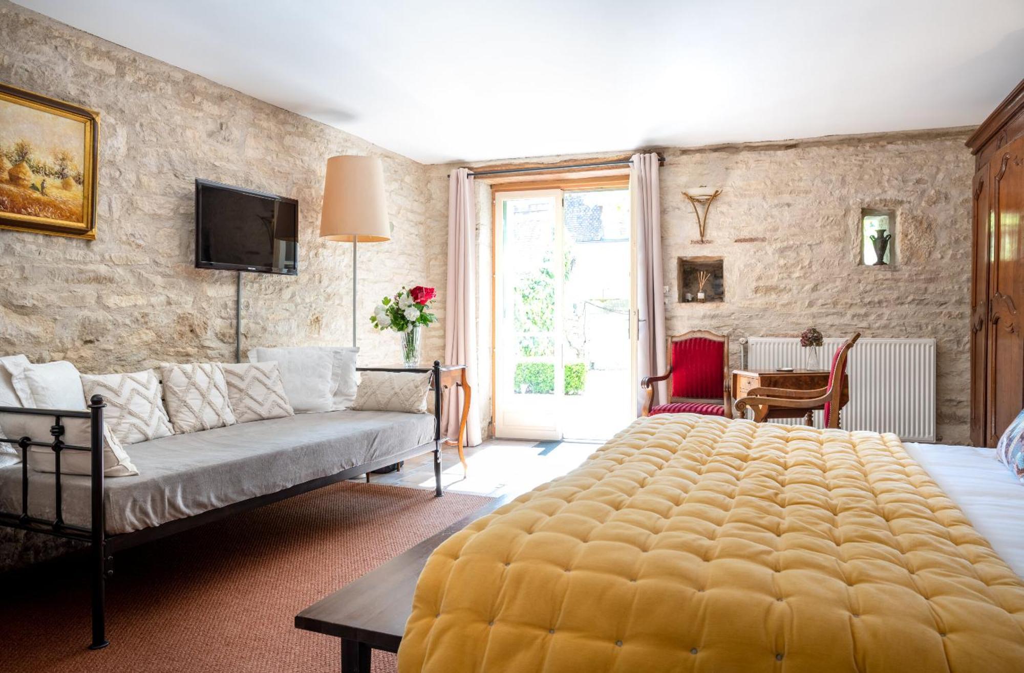 La Dominotte Bed & Breakfast Demigny Room photo
